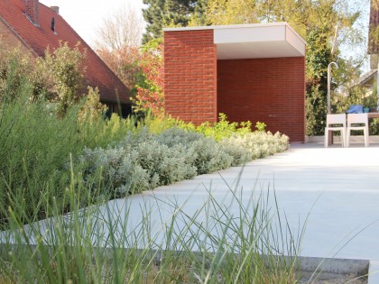 Moderne en onderhoudsvriendelijke duintuin